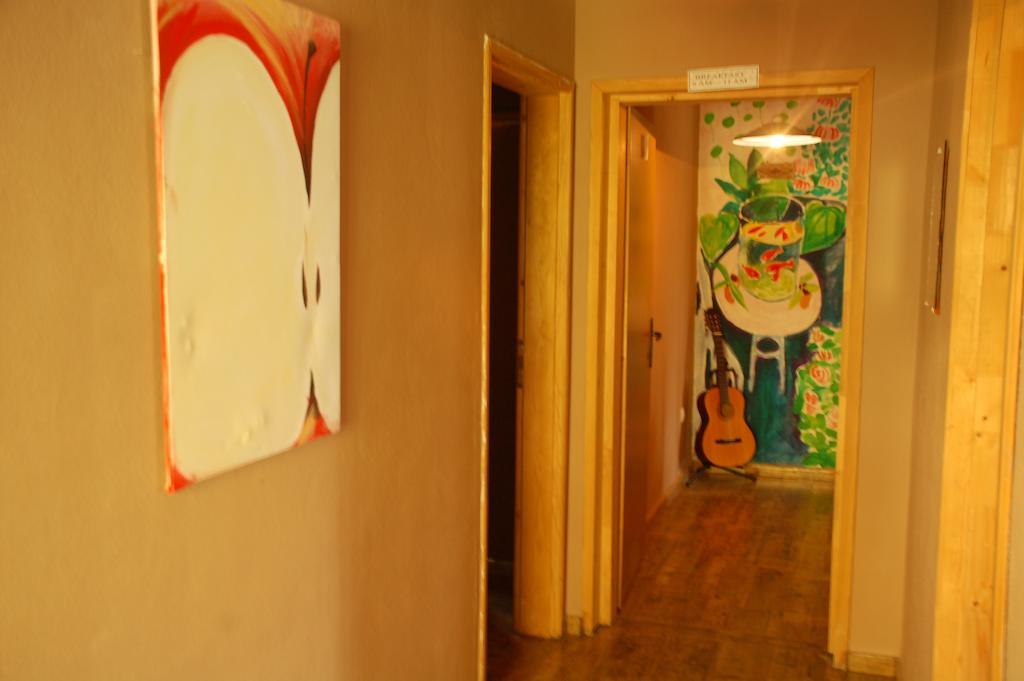 Hostel Anton Tivat Eksteriør billede